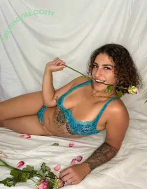 nattyb_xo / officialnattyb nude photo #0026