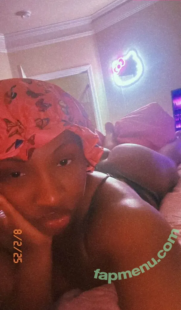 NaturalBadssss nude photo #0008 (naturalbadass)