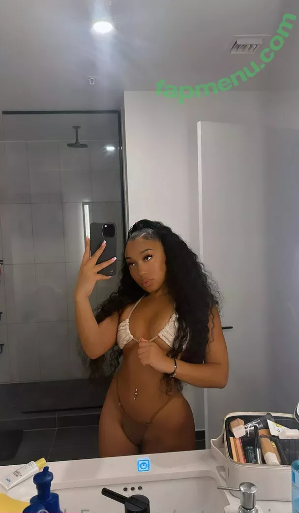 Naturalchina nude photo #1112 (Bubble Booty)
