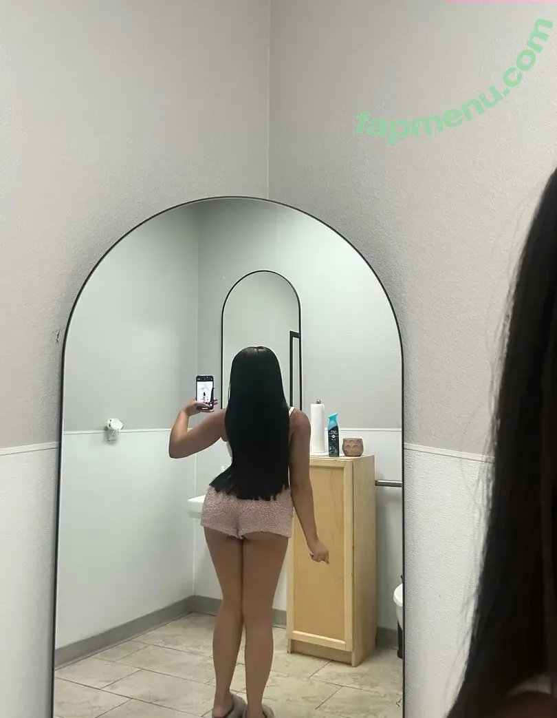 Naturalchina nude photo #1507 (Bubble Booty)