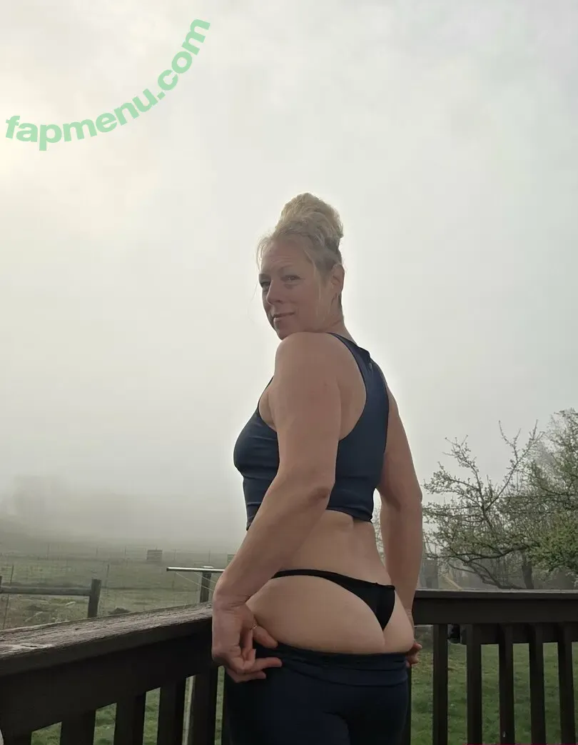 naturechicjj nude photo #0009 (naturechicjj)