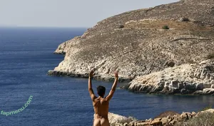 naturelovertravels2 / naturelover.travels.again nude photo #0015