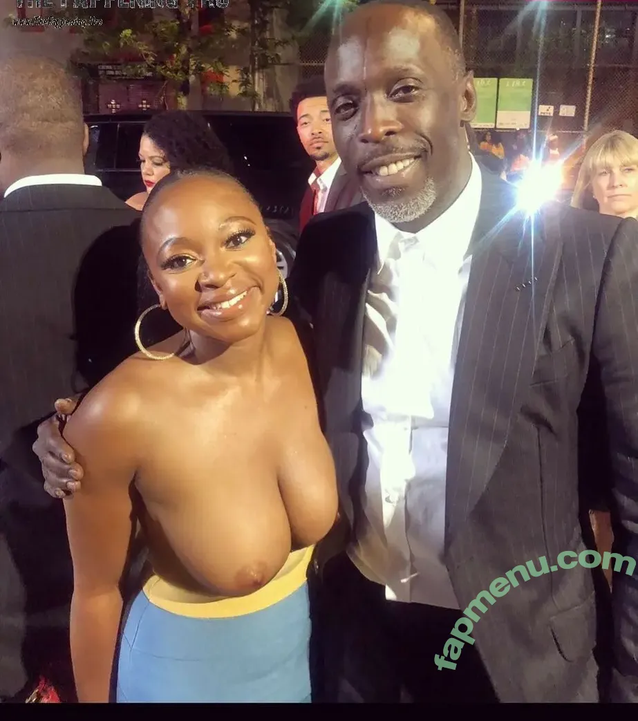 Naturi Naughton nude photo #0001 (Naturi Naughton)