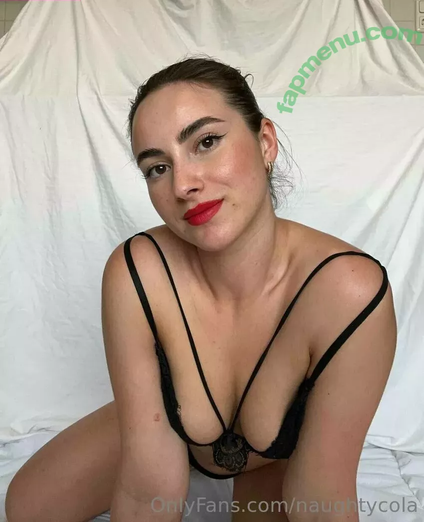 NaughtyCola nude photo #0032 (Ursweetcola / naughty_cola)
