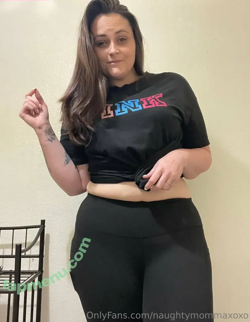 naughtymommaxoxo nude photo #0002 (momaxoxo)
