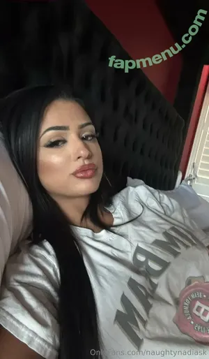 naughtynadiask / nadiaskhar nude photo #0009