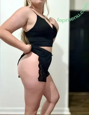 naughtynursenikkii / naughtynursenikki nude photo #0038