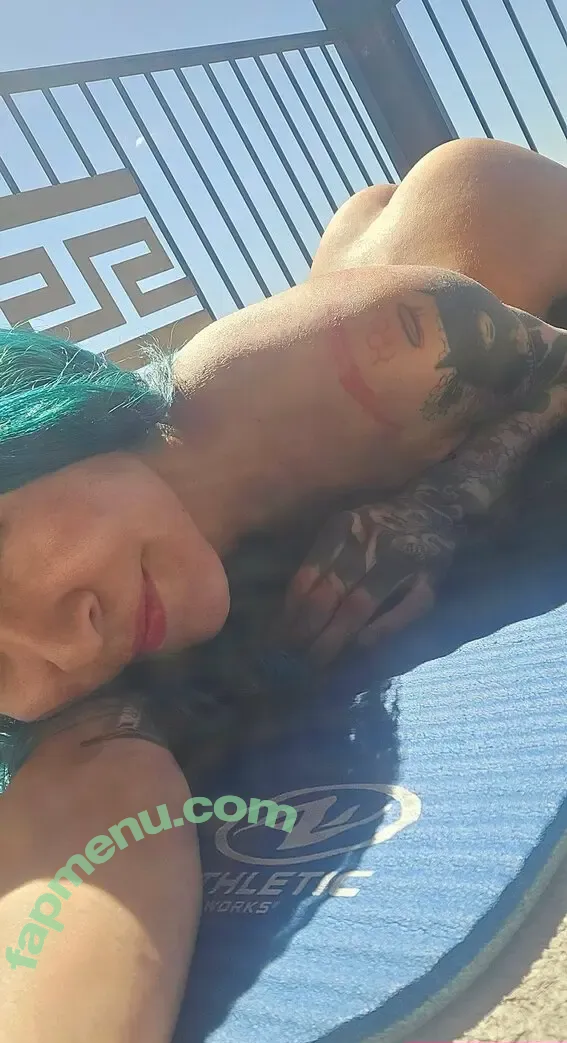 naviluv nude photo #0006 (lessthannavi)