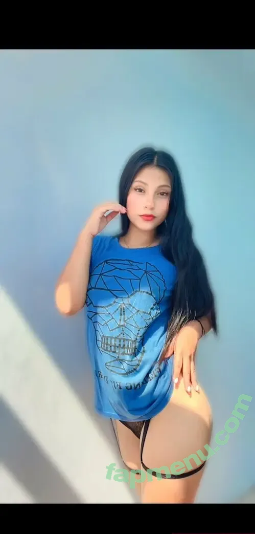 nayeli_escobal nude photo #0001 (nayeli_escobal)