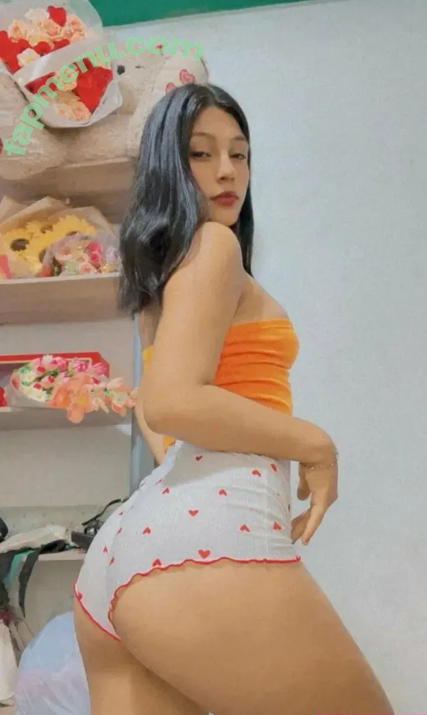 nayeli_escobal nude photo #0008 (nayeli_escobal)