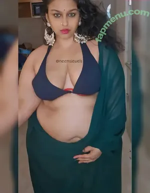 neemsjewels / neema thakur / neemslife nude photo #0008