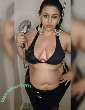 neemsjewels / neema thakur / neemslife nude photo #0012