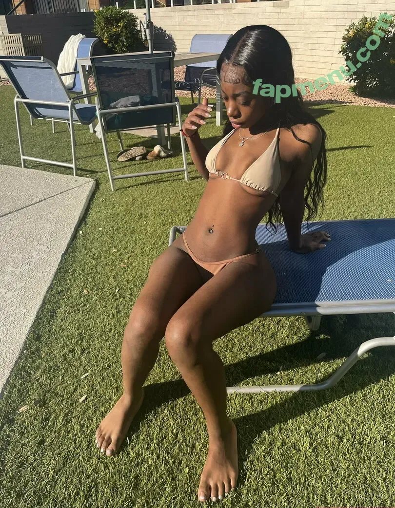 Neenahbrownn nude photo #0014 (neenahswag)