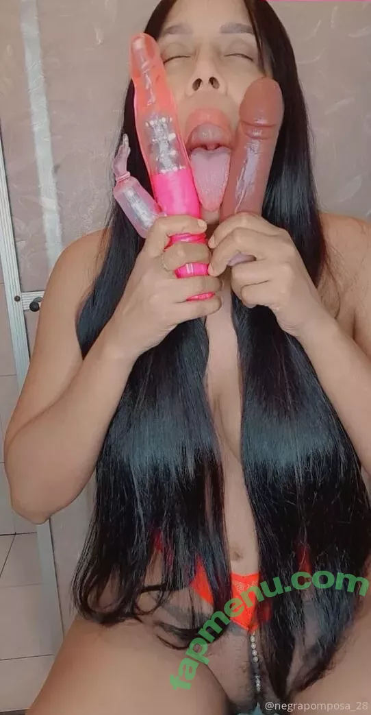 negrapomposa_28 nude photo #0061 (negrapomposa_28)