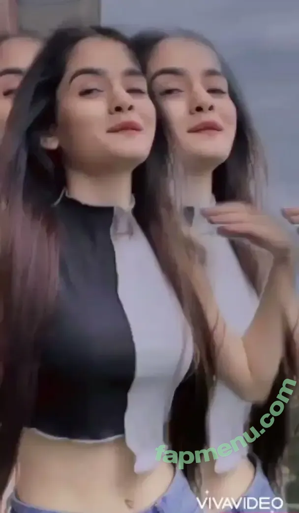 Neha Jethwani nude photo #0001 (Neha Jethwani)