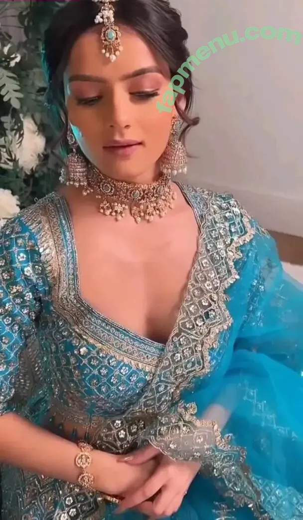 Neha Jethwani nude photo #0005 (Neha Jethwani)