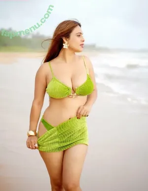 Nehhaa Malik / Neha Malik / freakymeek500 / nehamalik335 nude photo #0283