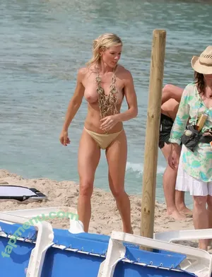 Nell McAndrew / nelliemcfitness nude photo #0144