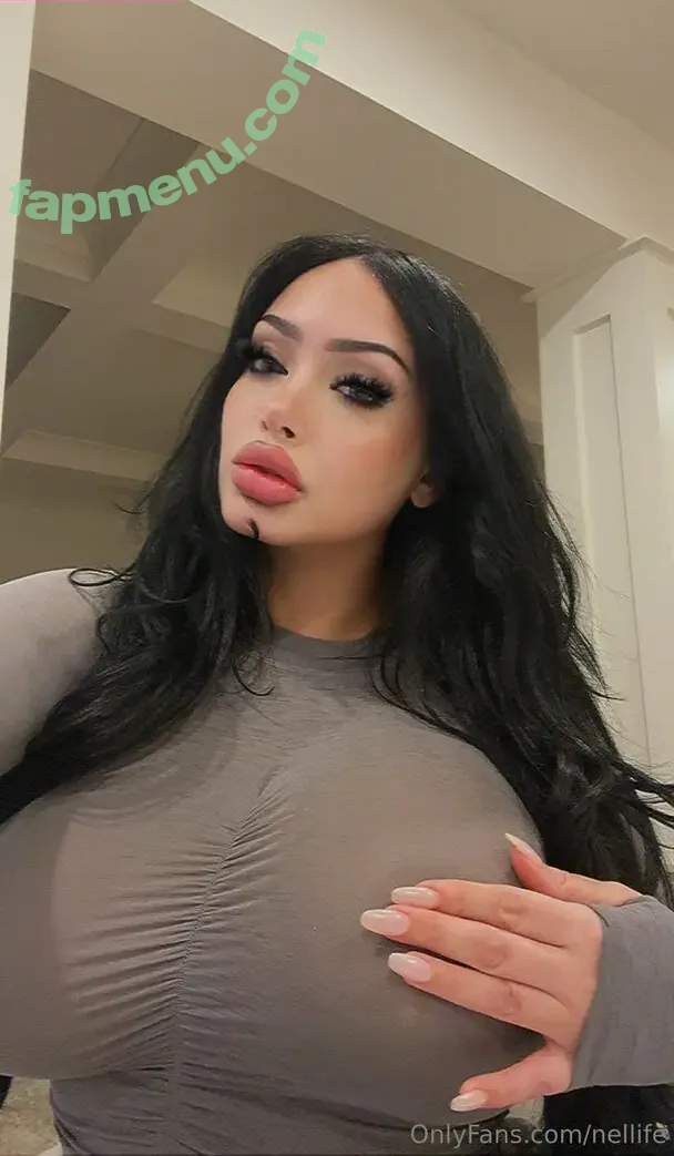 nellife nude photo #0006 (itsnellife)