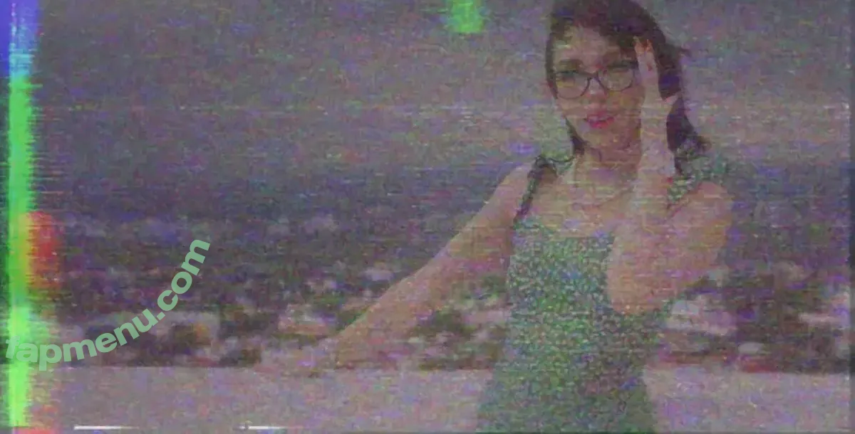 Nenetenelaire nude photo #0003 (Nenetenelaire)