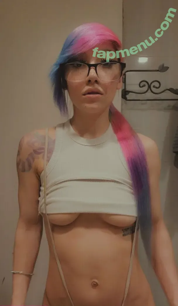 neon-bunni nude photo #0119 (neon-bunni)