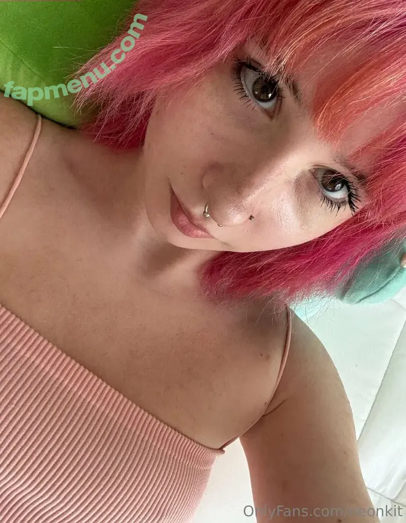 neonkit nude photo #0026 (imneonkitten)