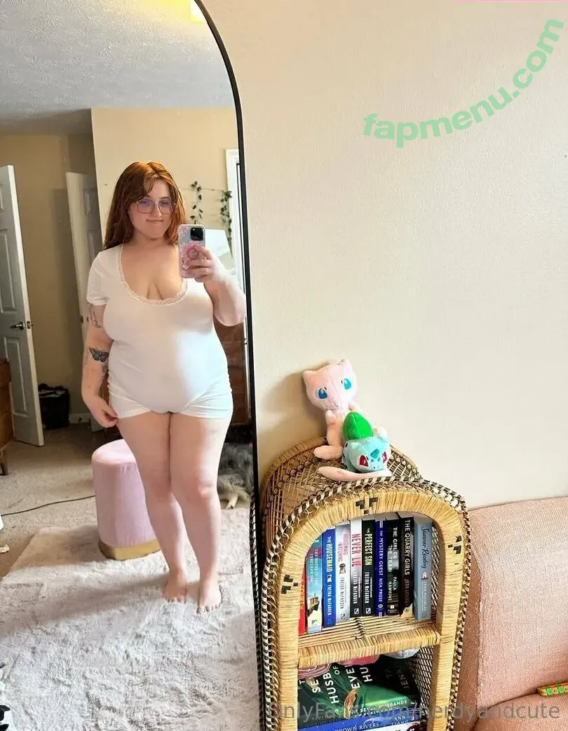 nerdyandcute nude photo #0023 (nerdyandcute)