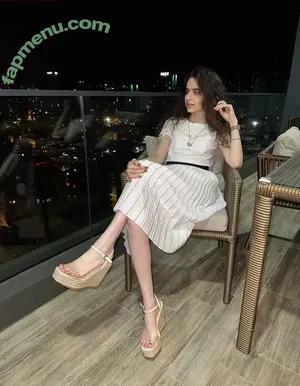 Neva Samancı Gökçe / nevasamanci nude photo #0085