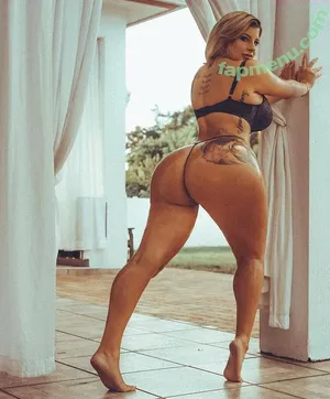  nude photo #0002