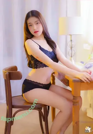 ngawngaw / ngawngaw0830 nude photo #0001
