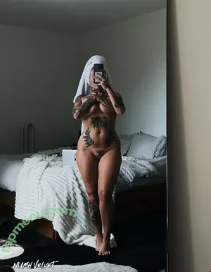 niamhvelvetvip / niamhvelvet nude photo #0173