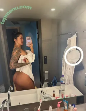  nude photo #0007