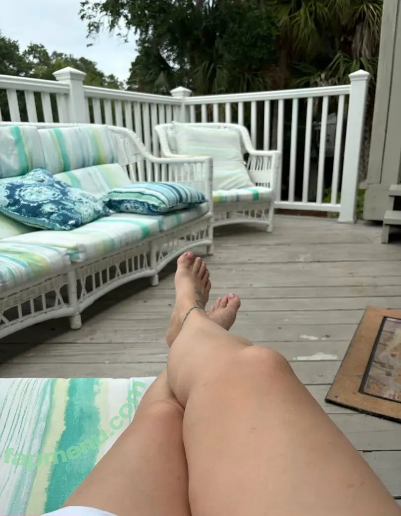 nicholeasmr nude photo #0078 (nicole.asmrr)