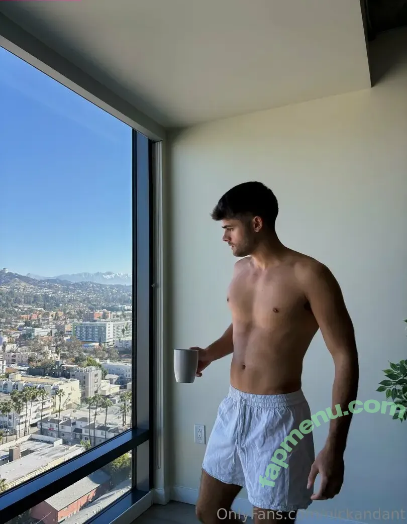 nickandant nude photo #0001 (nickandant__)