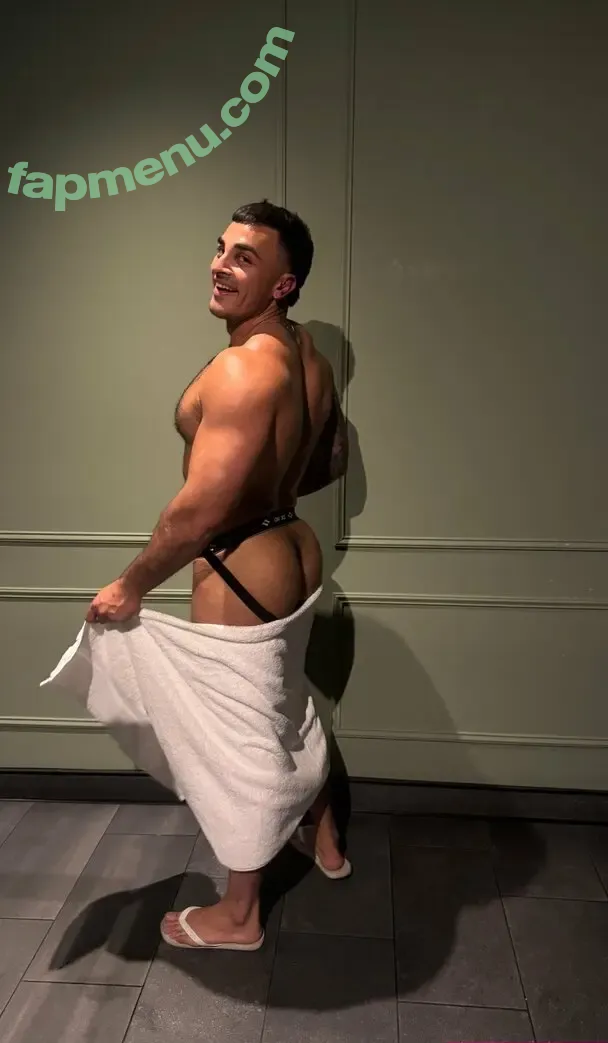 nickbutlerx nude photo #0012 (nickbutlerx)