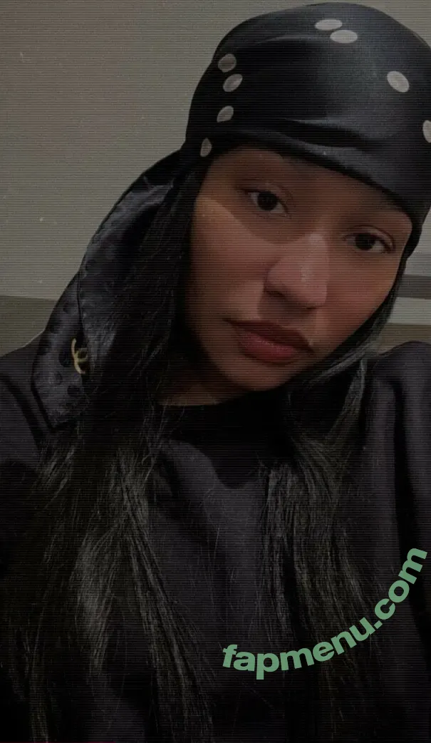 Nicki Minaj nude photo #1334 (nickiminaj)