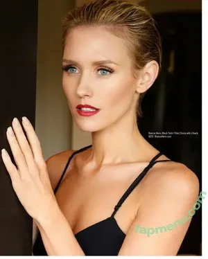 Nicky Whelan / nickywhelan nude photo #0361