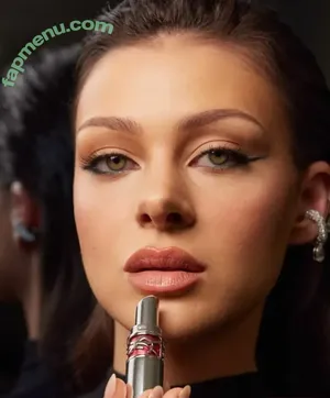 Nicola Peltz / nicolaannepeltz nude photo #0313