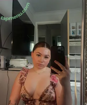 Nicole Dyer / nicole.dyerofficial / nicole_dyerofficial nude photo #0024