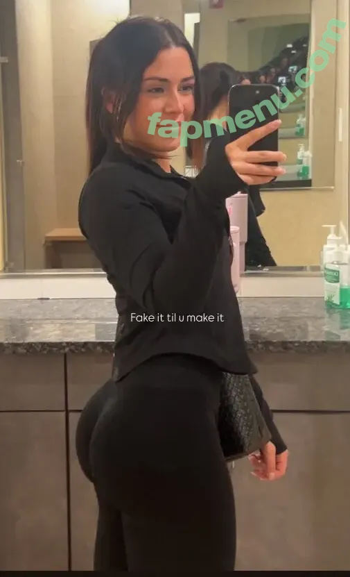 Nicole.maria nude photo #0037 (nikkibabyily / thicchicnic)