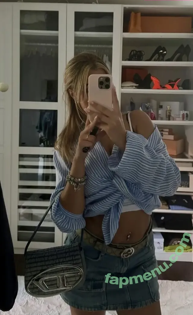 Nicole Merkel nude photo #0001 (Nicole Merkel)