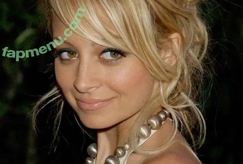 Nicole Richie nude photo #0013 (nicolerichie / nikolerichiexxx)