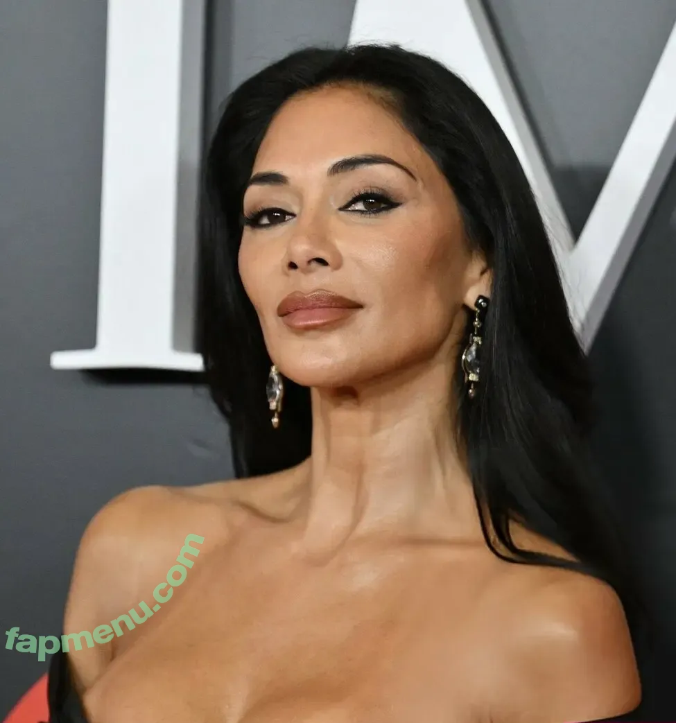 Nicole Scherzinger nude photo #2591 (NicoleScherzy / nicolescherzinger)
