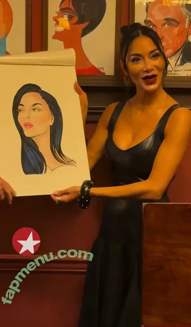 Nicole Scherzinger nude photo #2688 (NicoleScherzy / nicolescherzinger)
