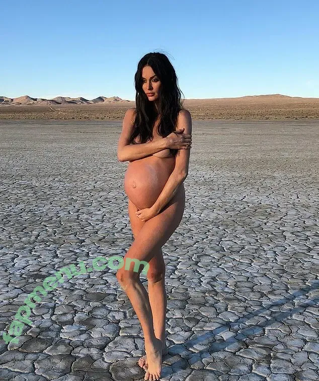 Nicole Trunfio nude photo #0024 (Nicole Trunfio)