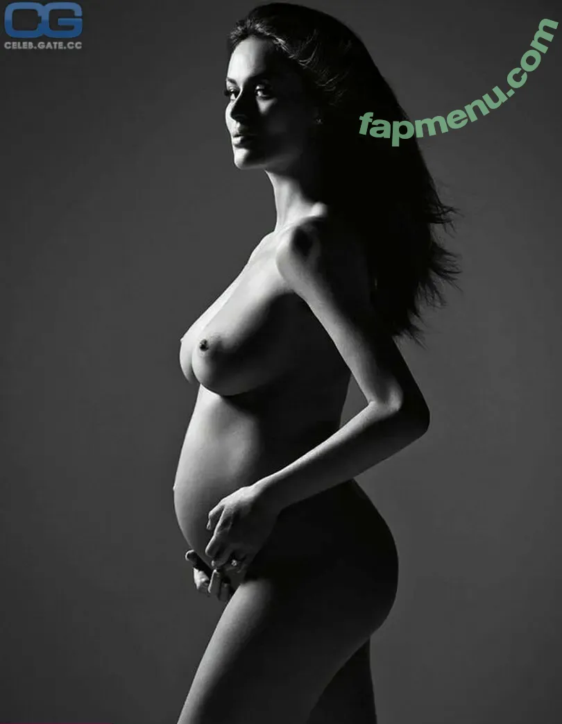 Nicole Trunfio nude photo #0037 (Nicole Trunfio)