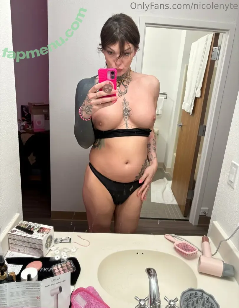 nicolenyte nude photo #0019 (nytenicole)