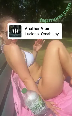  nude photo #0001