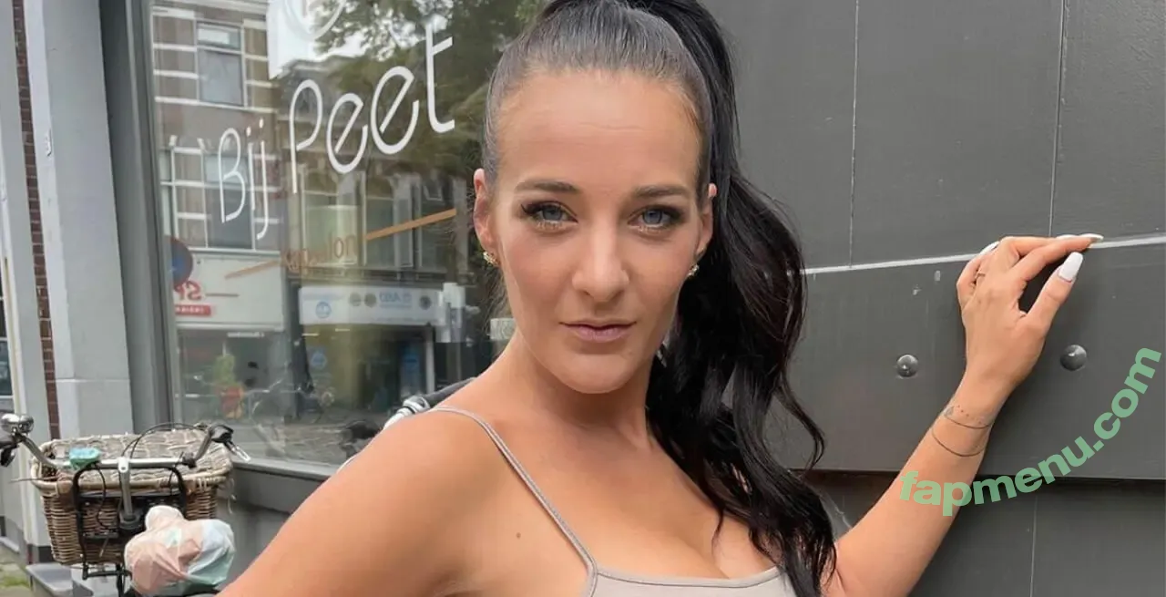 nicolkremers nude photo #0006 (nicolkremers)