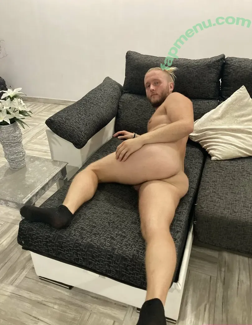nicoslowefree nude photo #0011 (nicogoofs)